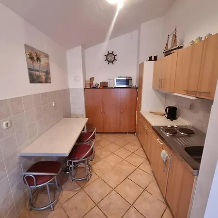 Anita Apartment
